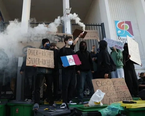 Recently Appointed French PM Faces Intense Pressure as Nationwide Protests Paralyze Education and Transport